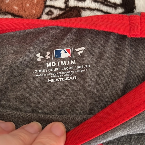 $4 each sport tees! Red Sox and bruins - Picture 2 of 7